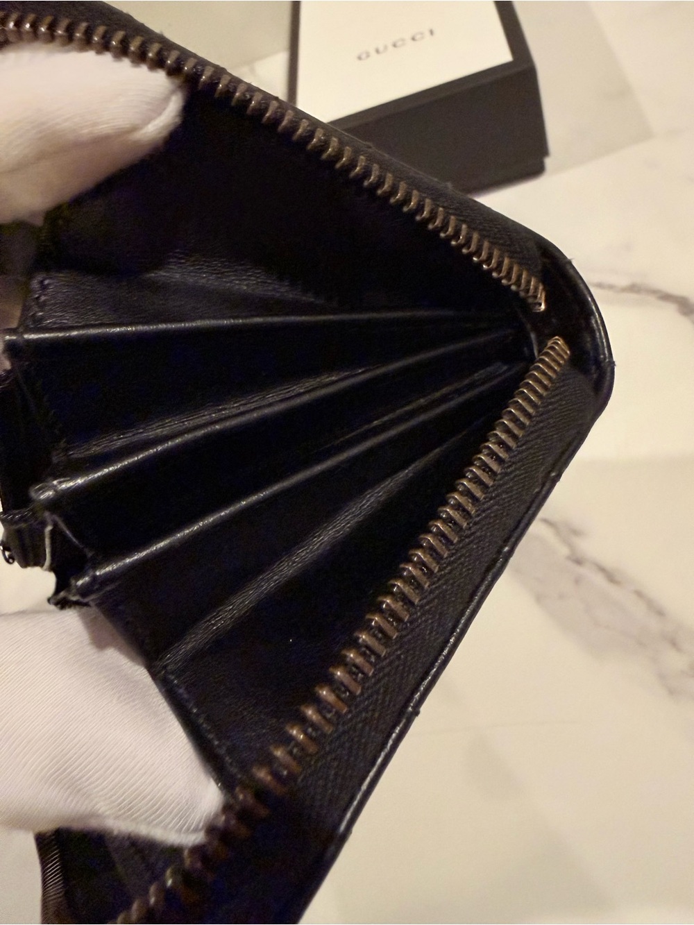 Gucci Marmont Zip Around Wallet - Picture 14 of 16